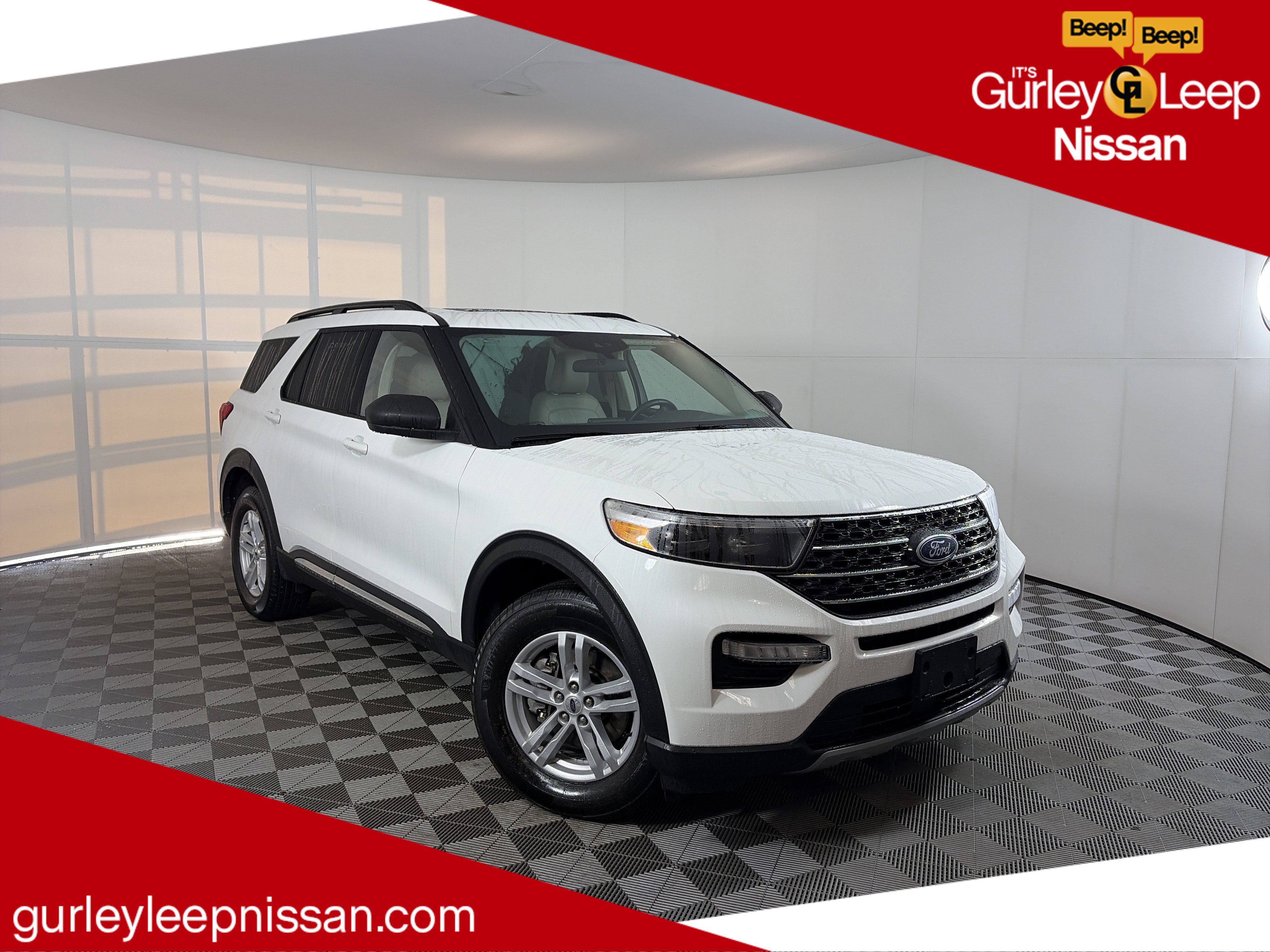 Used 2023 Ford Explorer XLT w/ Equipment Group 202A AWD/4WD image 1