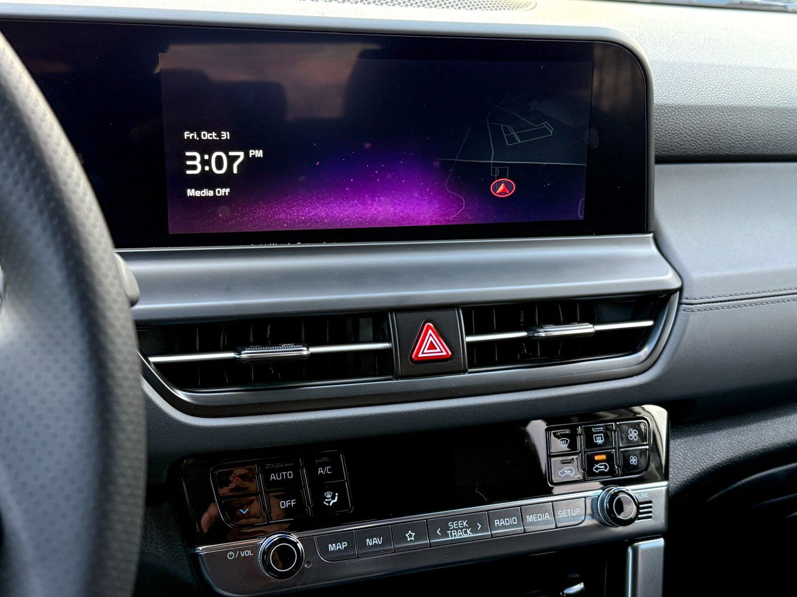 New 2026 Kia Seltos SX w/ SX Sunroof Package image 16