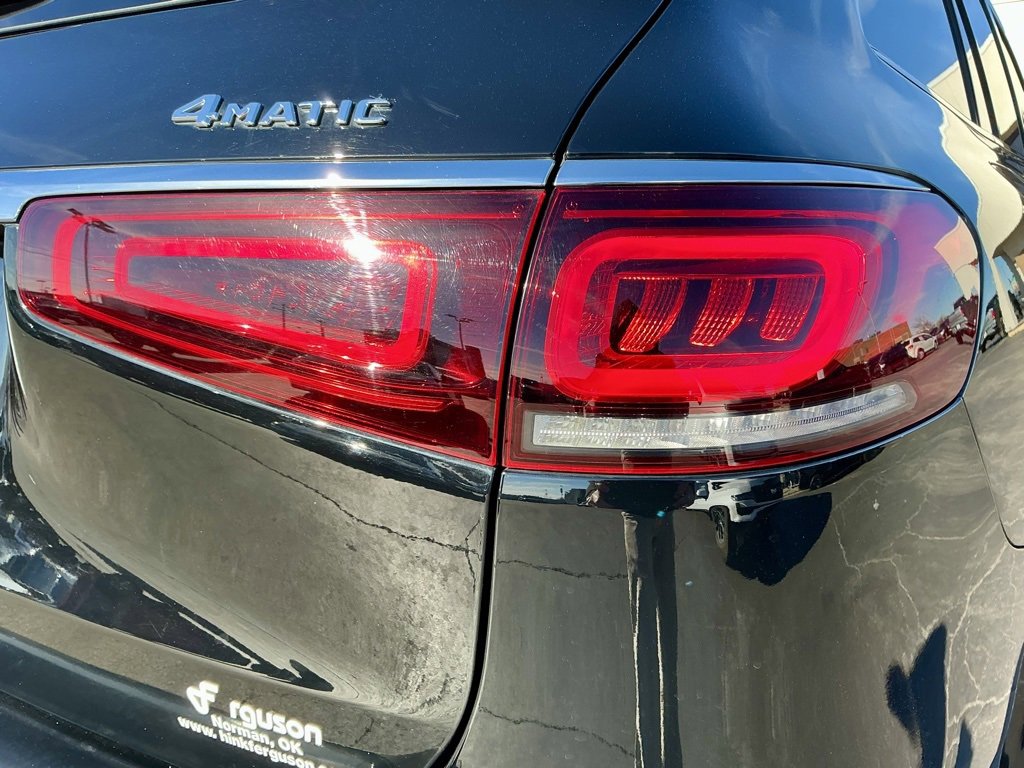 Used 2021 Mercedes-Benz GLS 580 4MATIC image 16