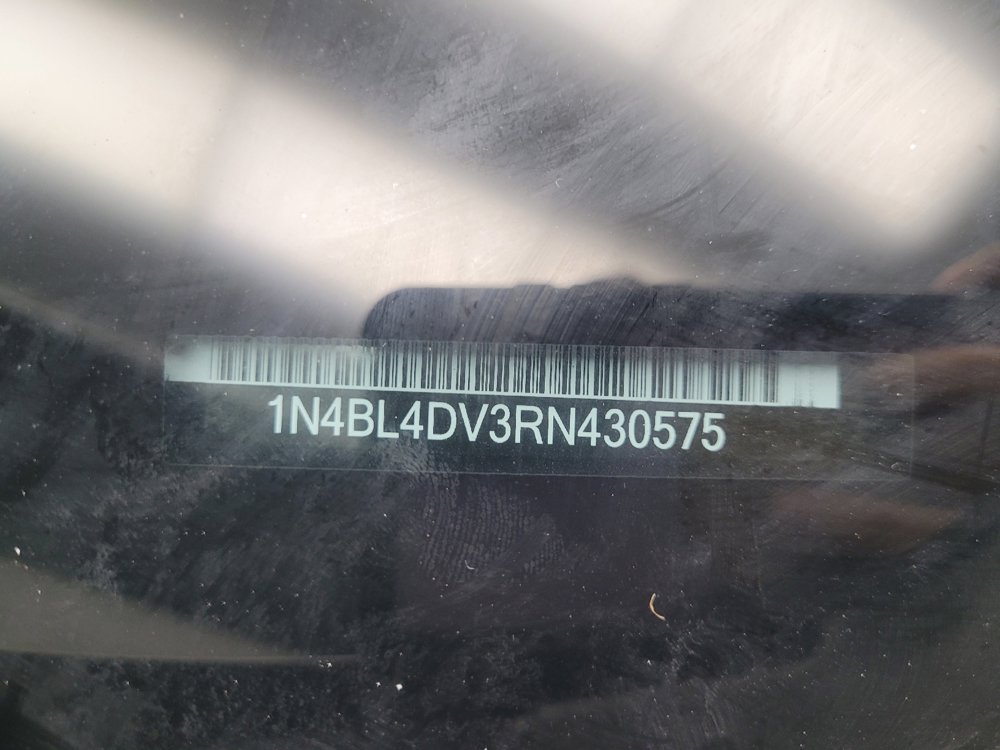 Used 2024 Nissan Altima 2.5 SV image 33