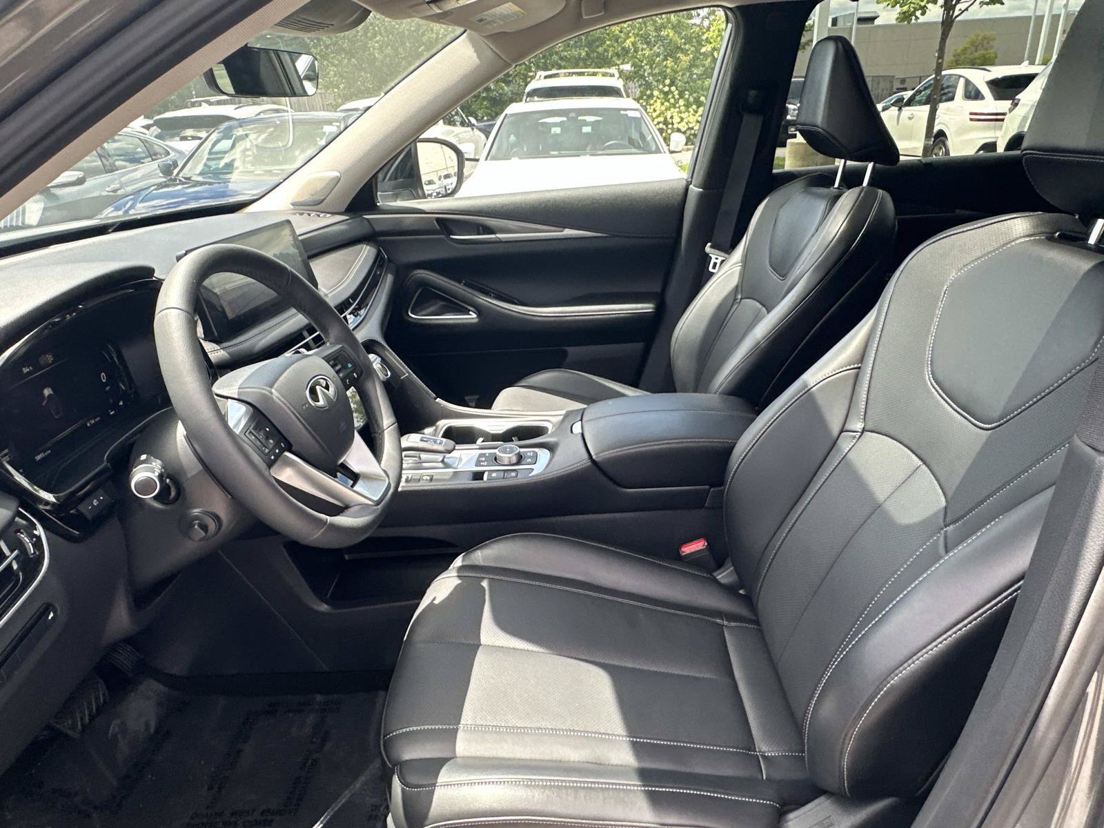 Used 2026 INFINITI QX60 Luxe w/ Cargo Package AWD/4WD image 28