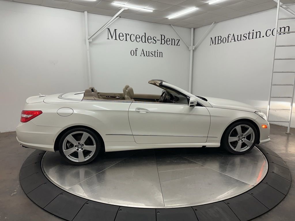 Used 2011 Mercedes-Benz E 550 Cabriolet image 9