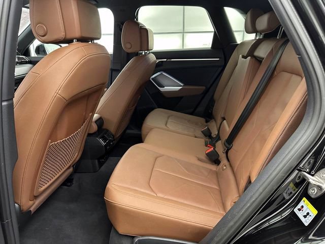 Used 2023 Audi Q3 2.0T Premium w/ Convenience Package AWD/4WD image 14