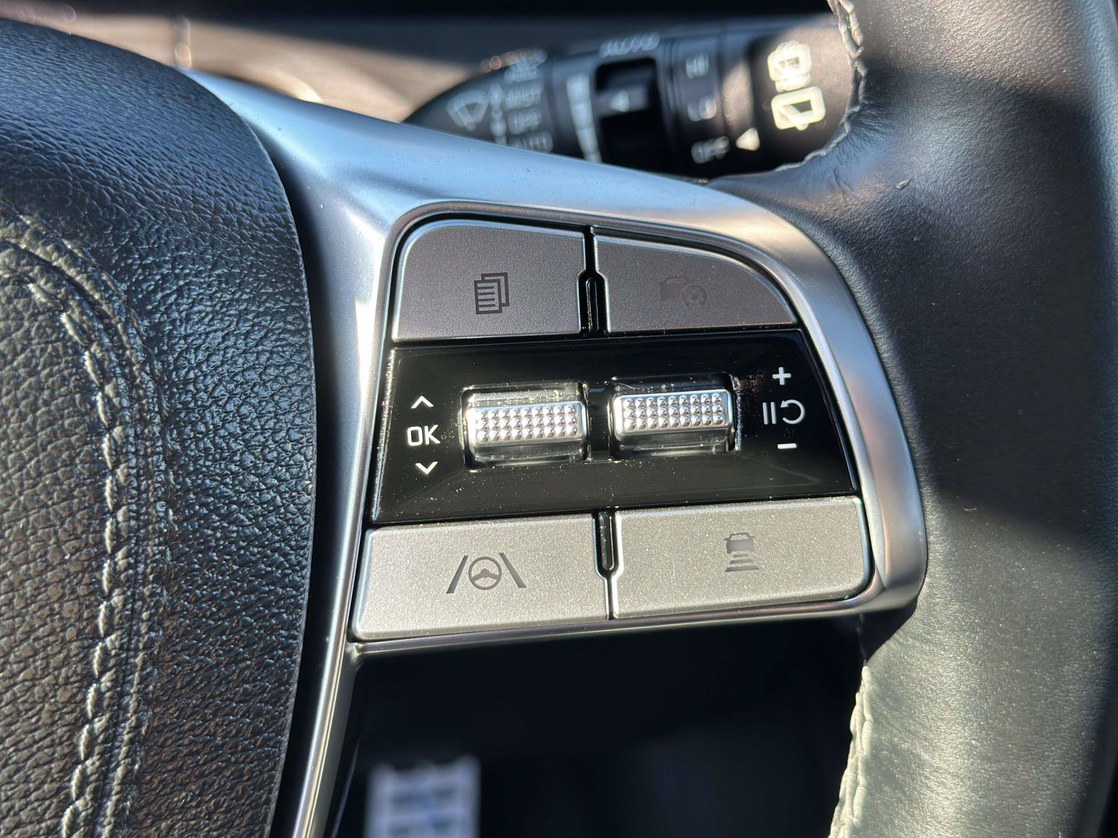 Used 2025 Kia Telluride SX Prestige X-Line AWD/4WD image 18