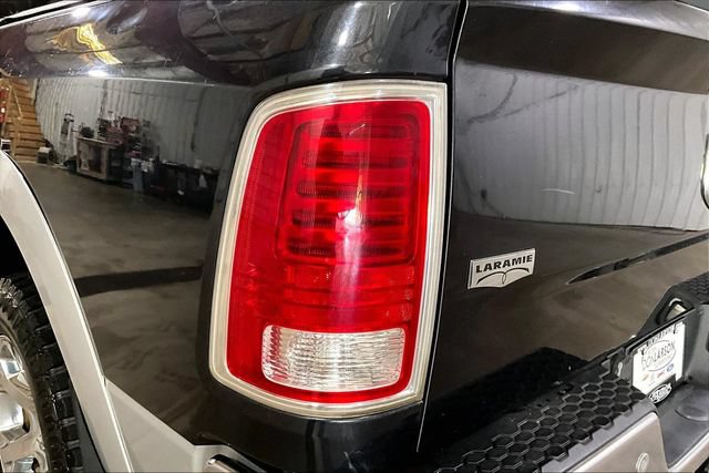 Used 2015 RAM 1500 Laramie w/ Convenience Group AWD/4WD image 8