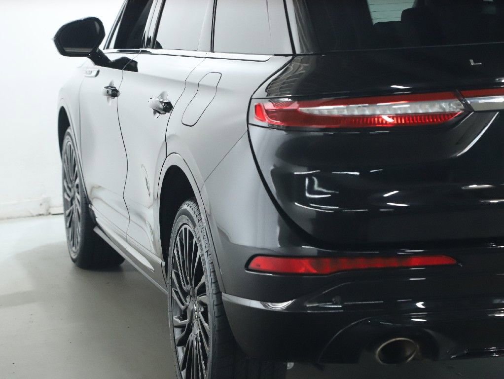 Used 2022 Lincoln Corsair Reserve image 43