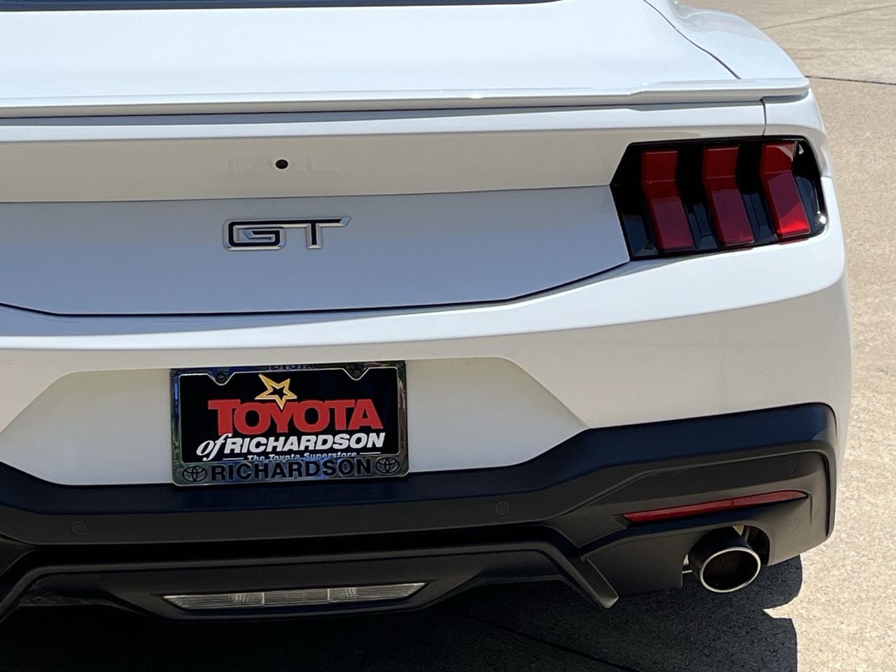 Used 2025 Ford Mustang GT RWD image 6