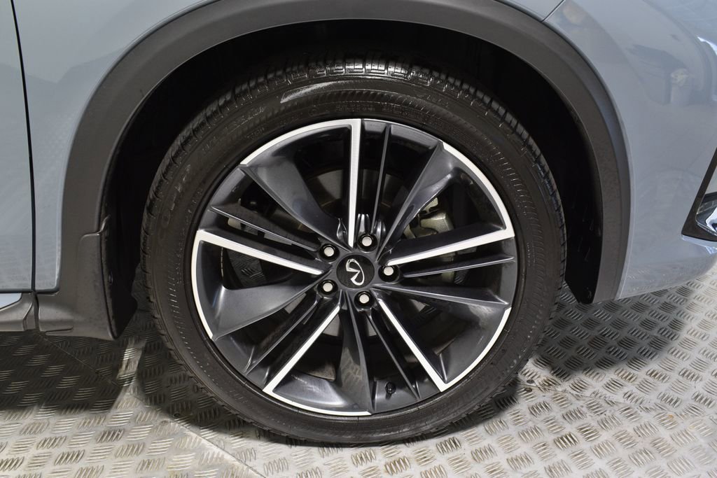 Certified 2025 INFINITI QX55 Essential image 38