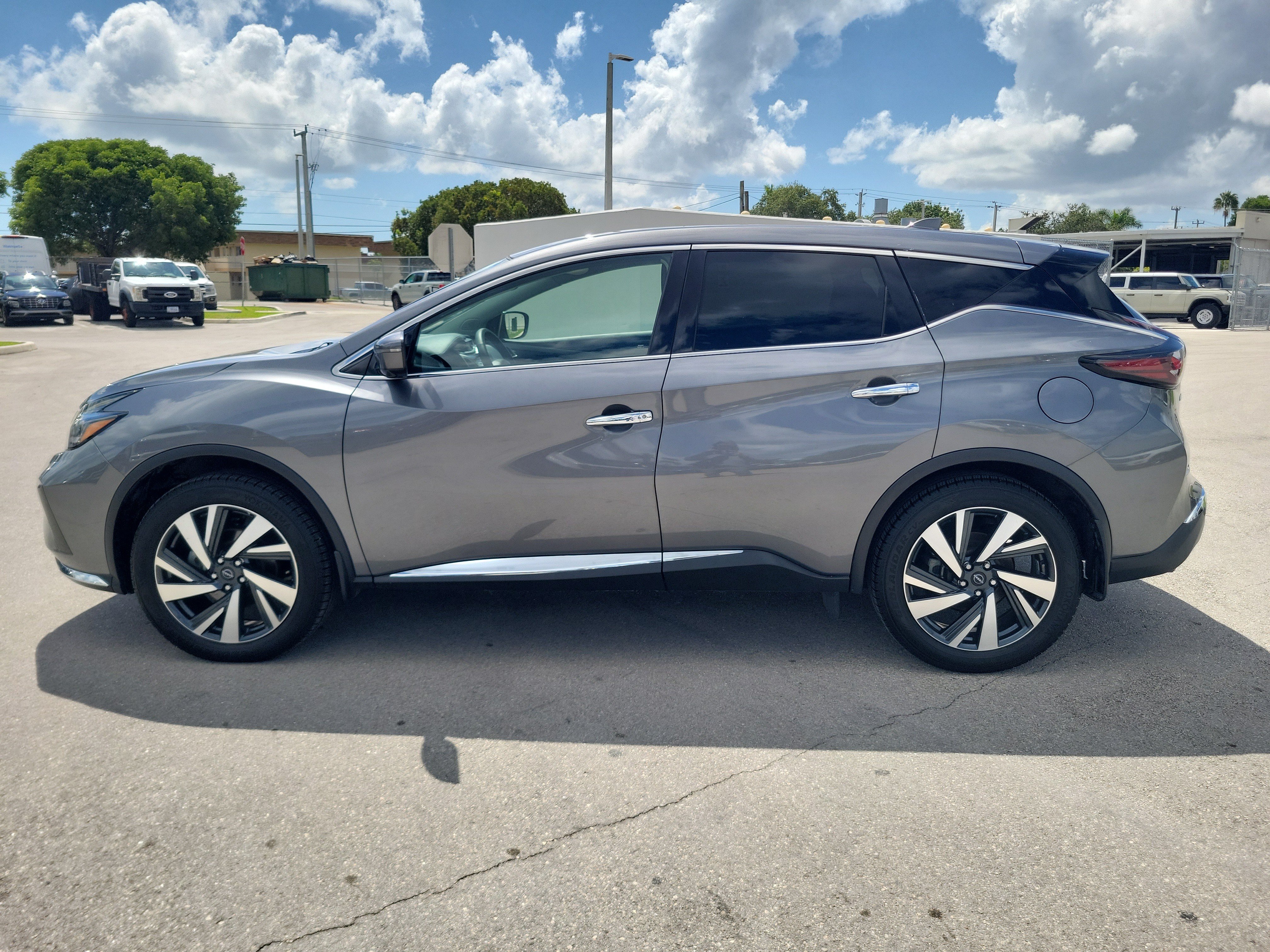 Used 2023 Nissan Murano SL w/ SL Moonroof Package FWD image 8