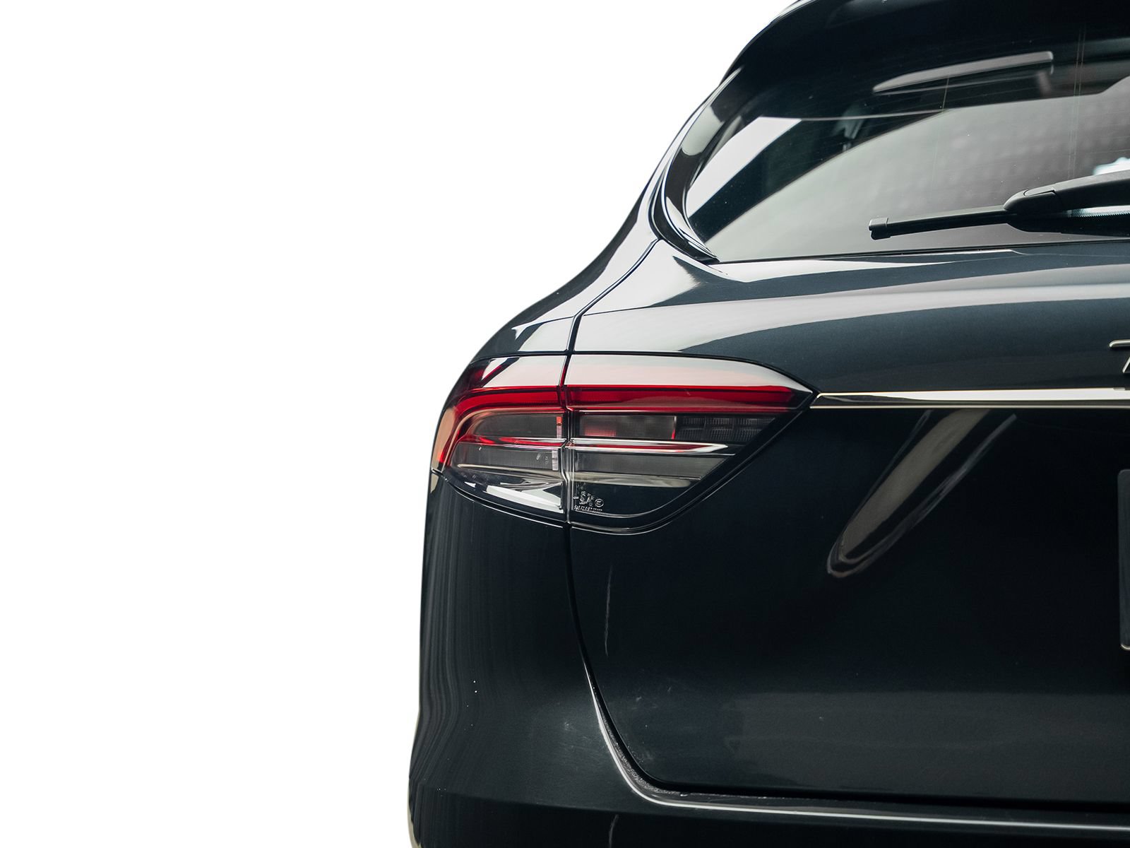 Used 2022 Maserati Levante Modena AWD/4WD image 18