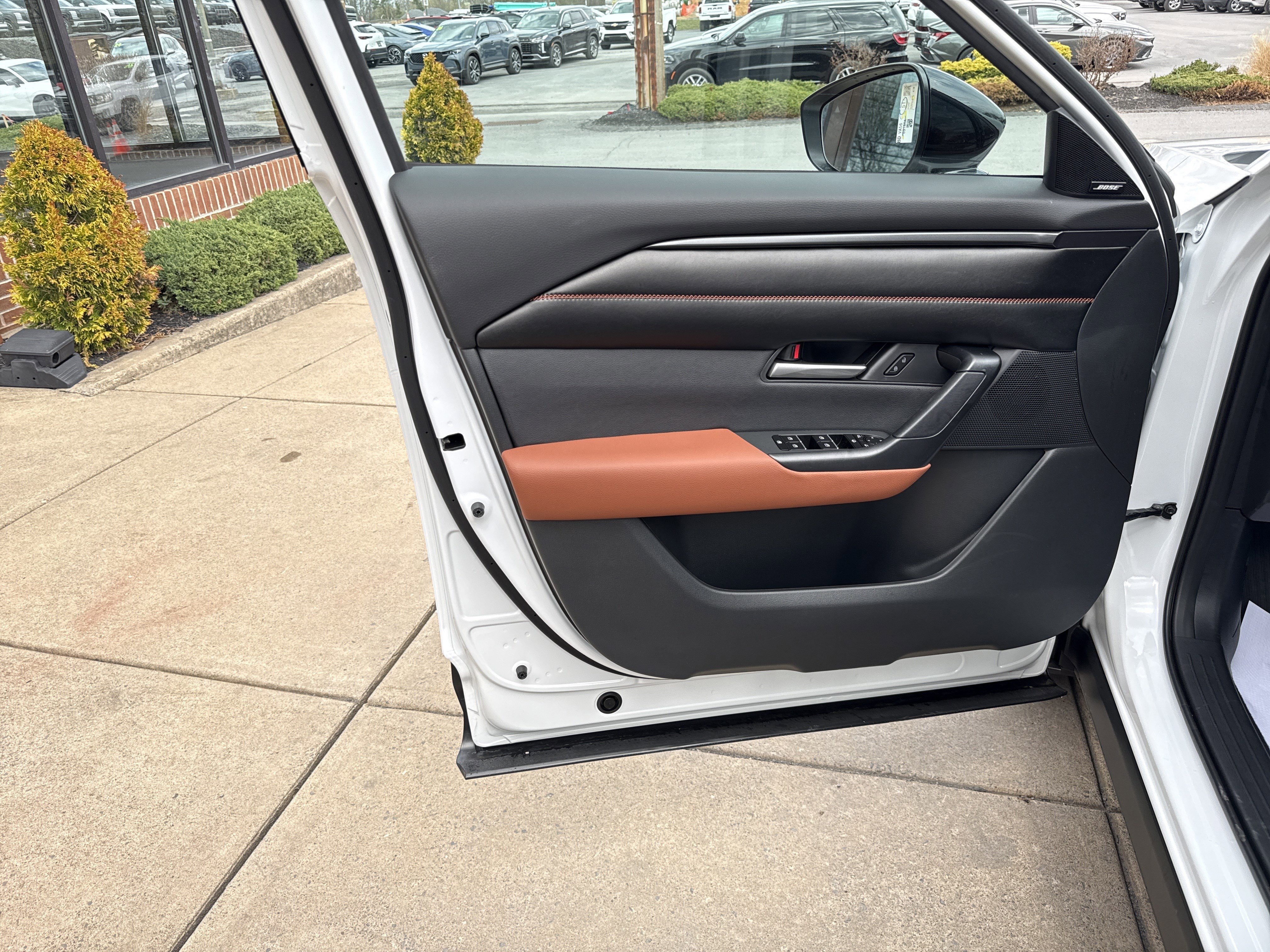 New 2026 MAZDA CX-50 AWD 2.5 S w/ Cargo Package image 15