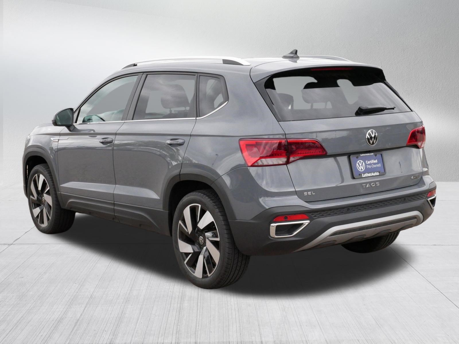 Certified 2024 Volkswagen Taos SEL AWD/4WD image 5