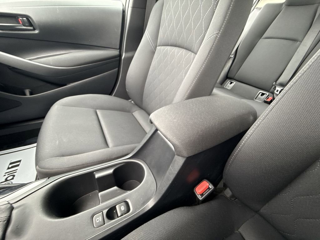 Used 2024 Toyota Corolla LE FWD image 22
