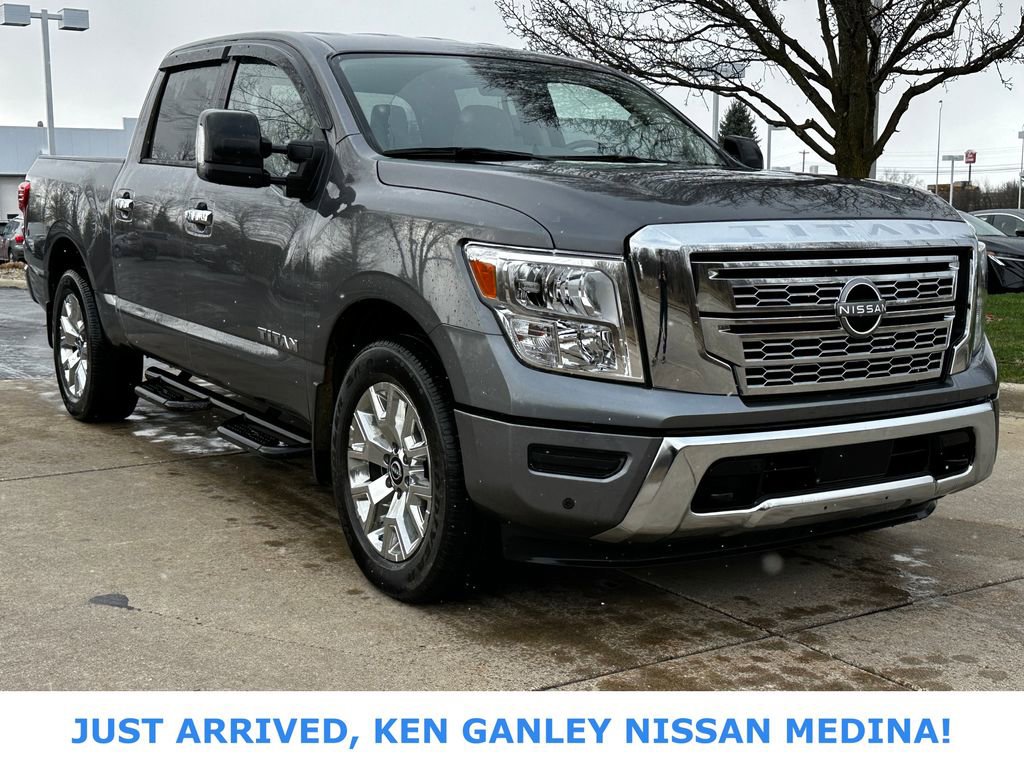 Certified 2024 Nissan Titan SV w/ SV Convenience Package image 1