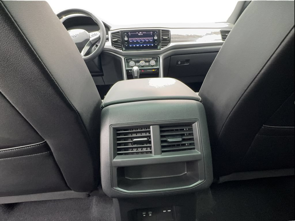 Used 2023 Volkswagen Atlas Cross Sport SE w/ Panoramic Sunroof Package FWD image 41