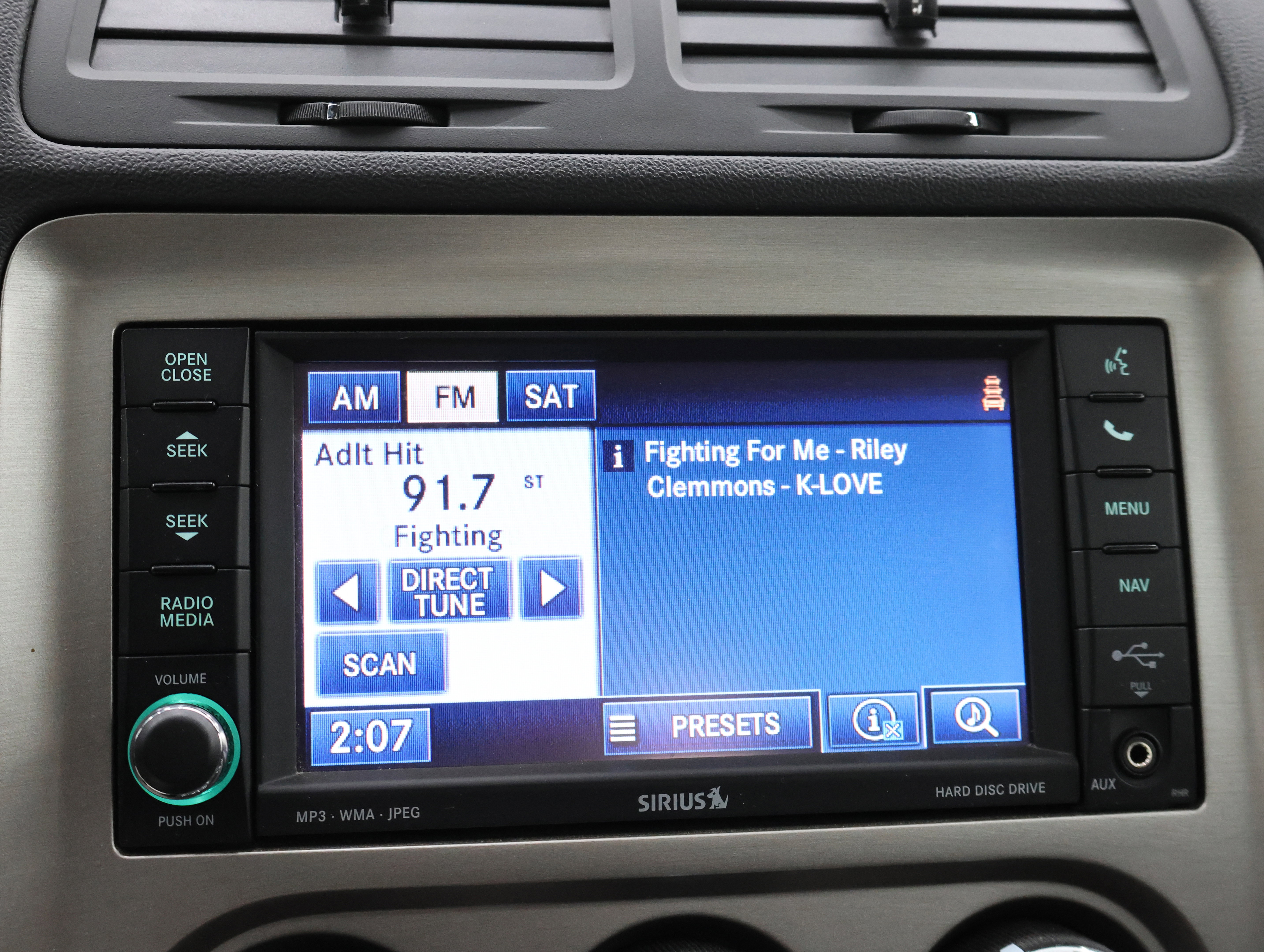 Used 2011 Dodge Challenger SRT8 w/ Green w/Envy Group image 45