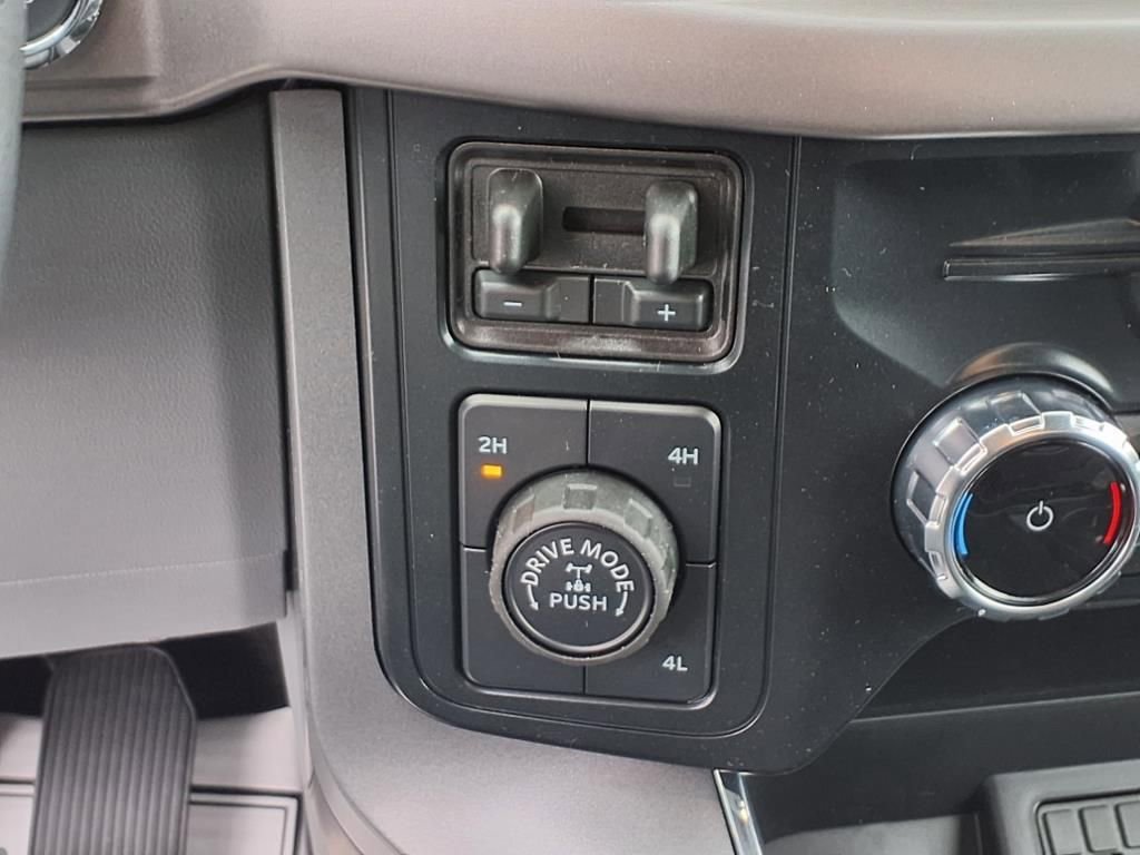 New 2024 Ford F150 XLT w/ Equipment Group 303A High image 25