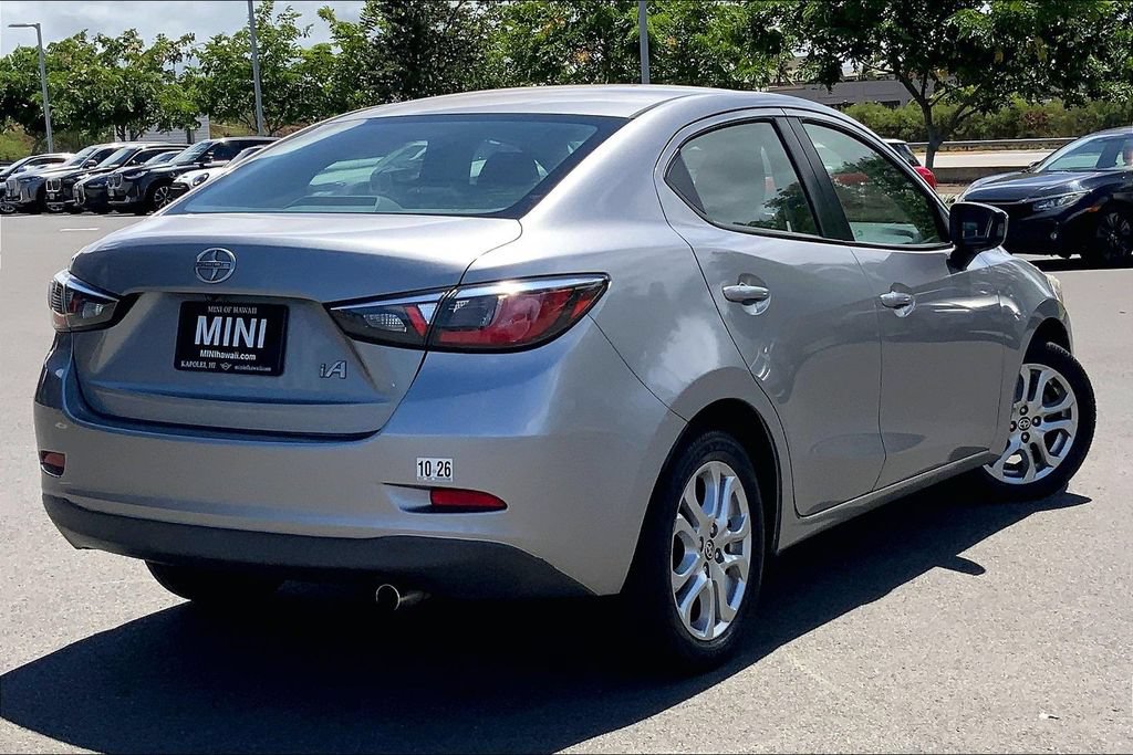 Used 2016 Scion iA FWD image 10