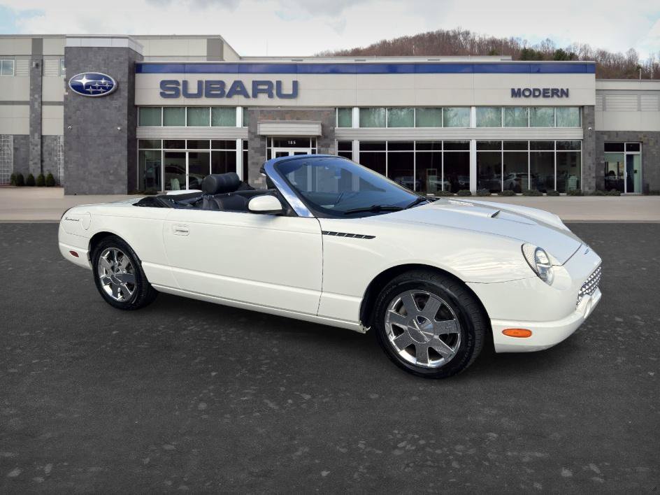 Used 2002 Ford Thunderbird RWD image 3