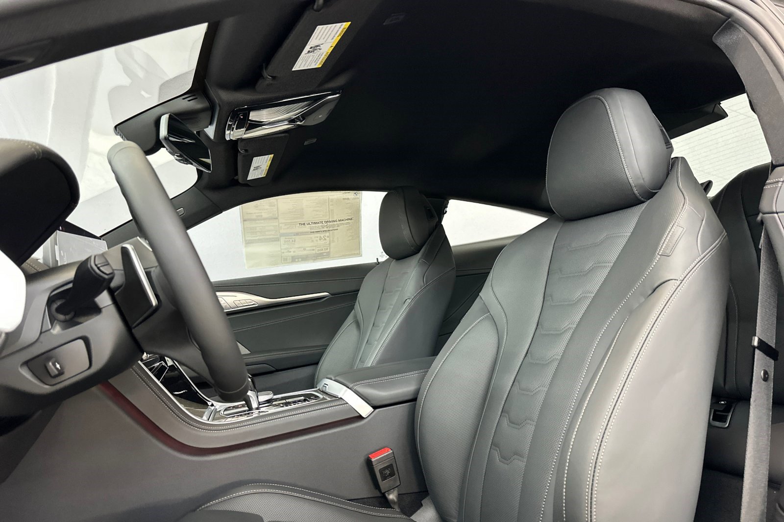 New 2026 BMW 840i Coupe w/ M Sport Professional Package RWD image 5