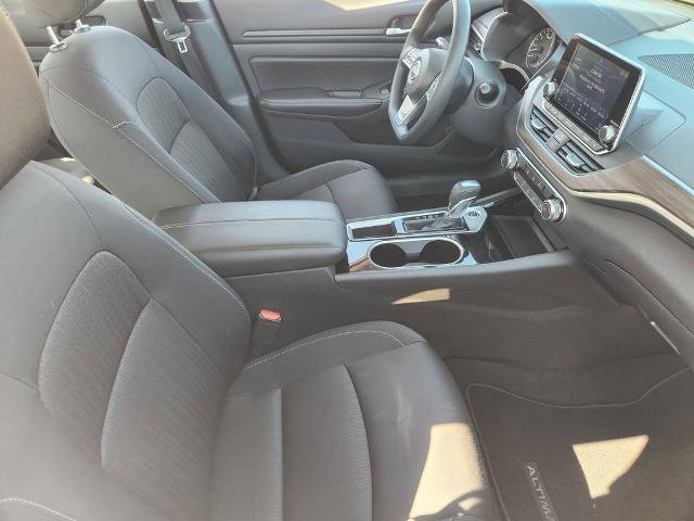 Certified 2024 Nissan Altima 2.5 SV image 10