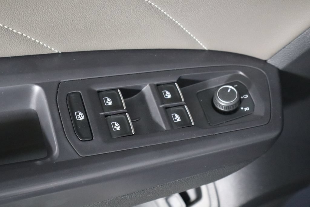 Used 2021 Volkswagen Atlas SE FWD image 22