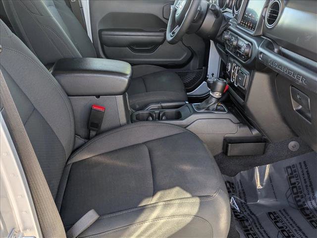 Used 2023 Jeep Wrangler Sport S image 21