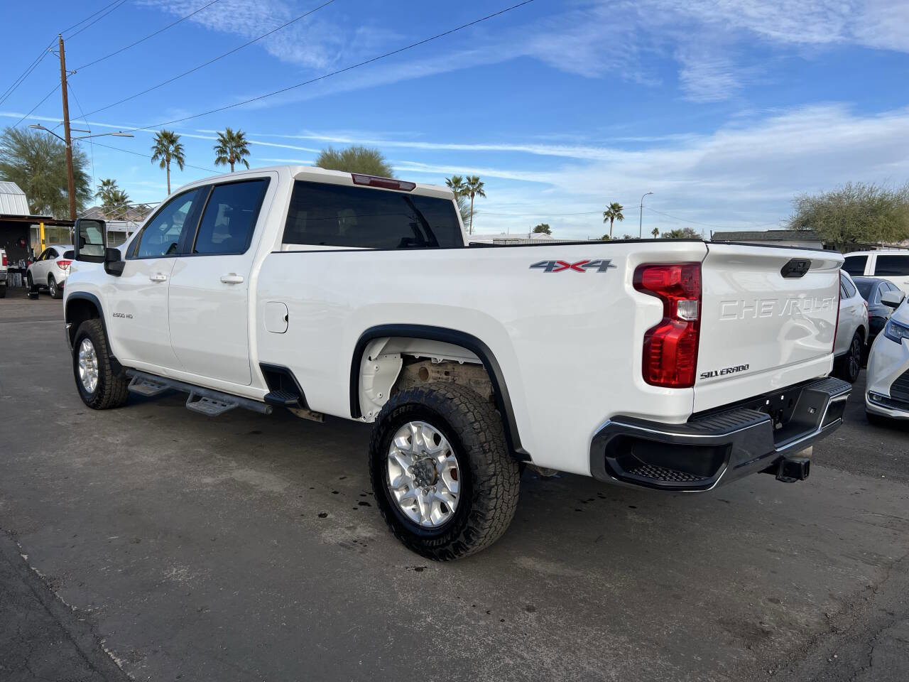 Used 2022 Chevrolet Silverado 2500 LT w/ Convenience Package image 2
