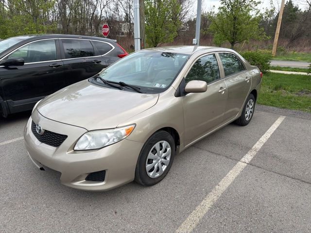Used 2010 Toyota Corolla image 1