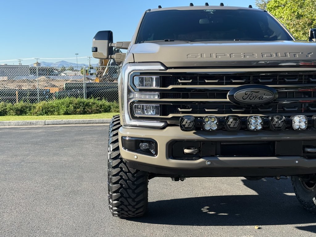 Used 2027 Ford F350 King Ranch w/ Tremor Off-Road Package AWD/4WD image 4