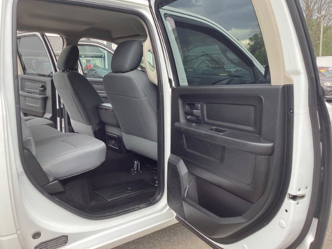 Used 2016 RAM 1500 Express image 7