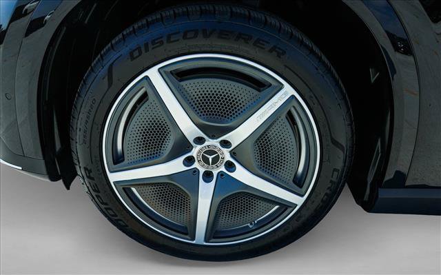 New 2027 Mercedes-Benz EQE 320 4MATIC SUV image 9