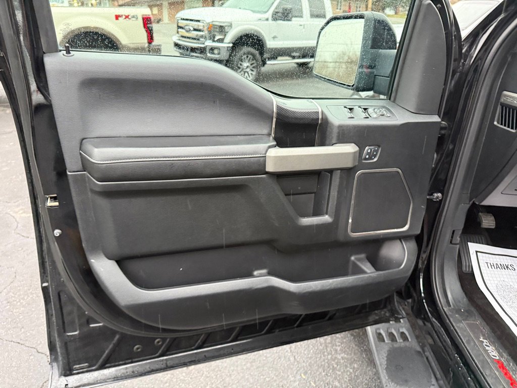 Used 2018 Ford F150 Raptor w/ Equipment Group 802A Luxury AWD/4WD image 37