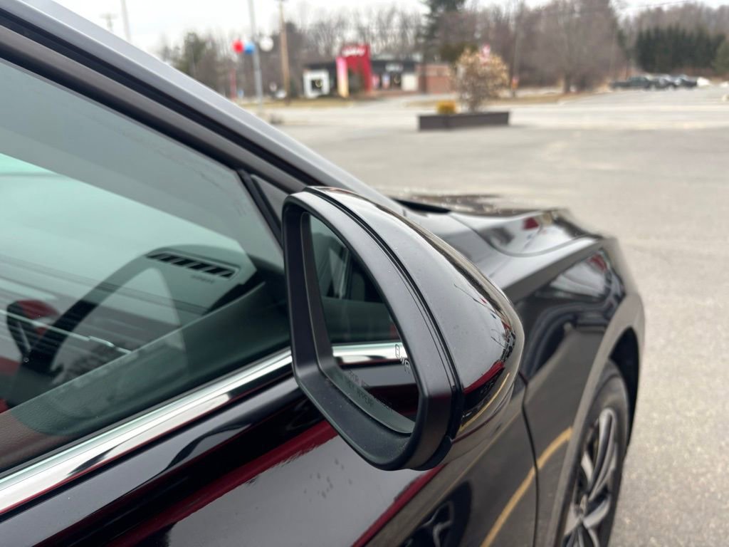 Used 2025 Volkswagen Jetta S image 5