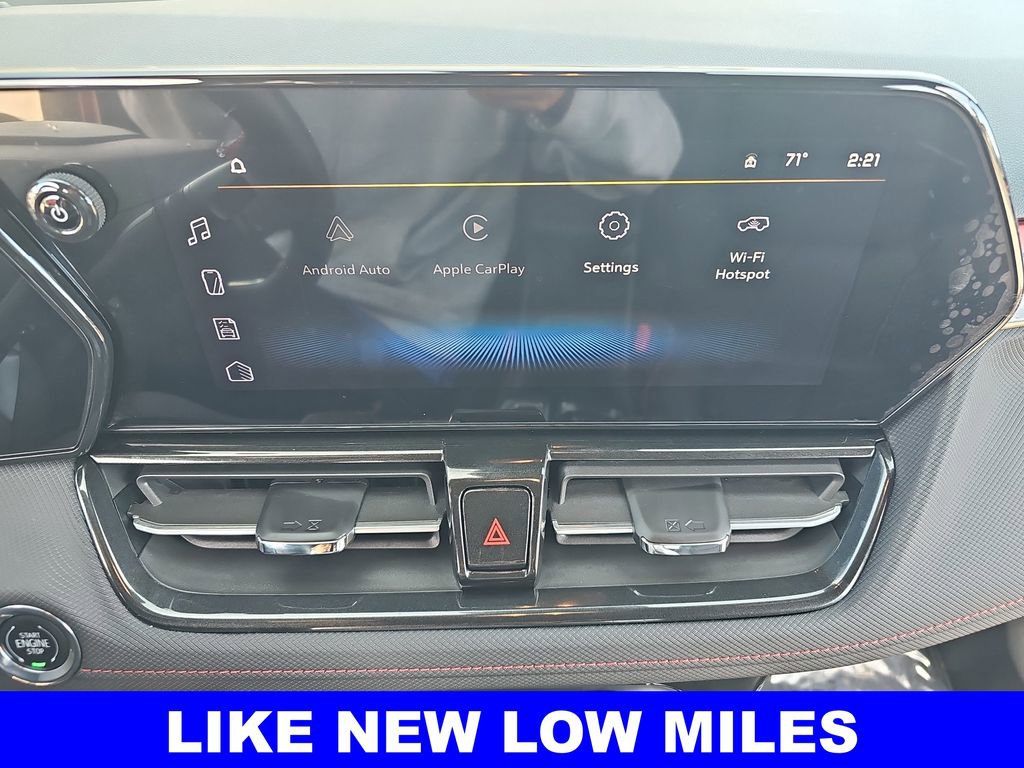 Used 2025 Chevrolet TrailBlazer RS w/ Driver Confidence Package image 21