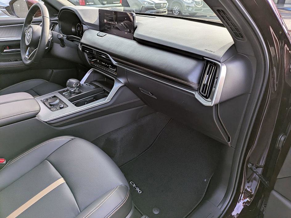New 2026 MAZDA CX-90 Plug-In Hybrid w/ Premium Plus image 37