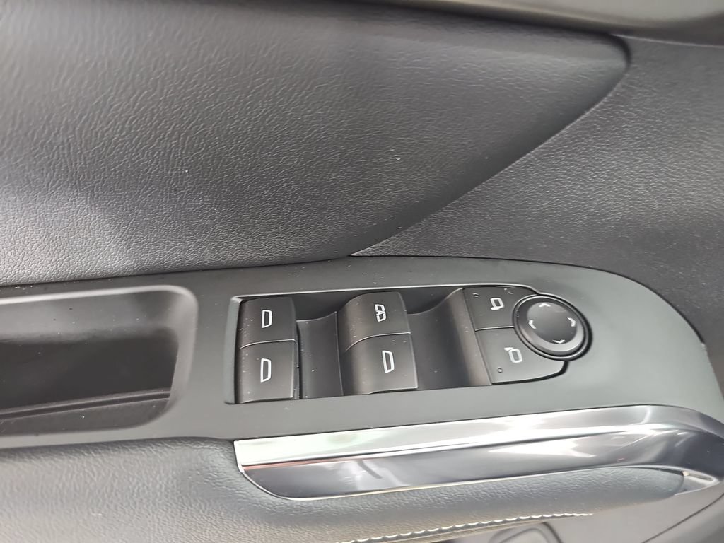 Certified 2024 Chevrolet Traverse LT AWD/4WD image 35