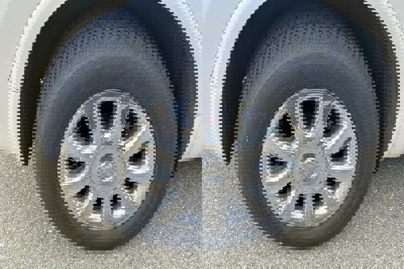 Used 2013 Buick Enclave Premium w/ Trailering Provision Package image 14