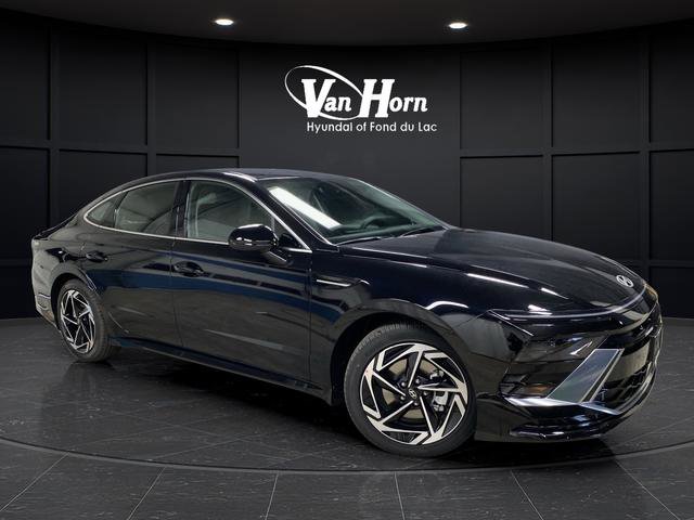 New 2026 Hyundai Sonata SEL image 1