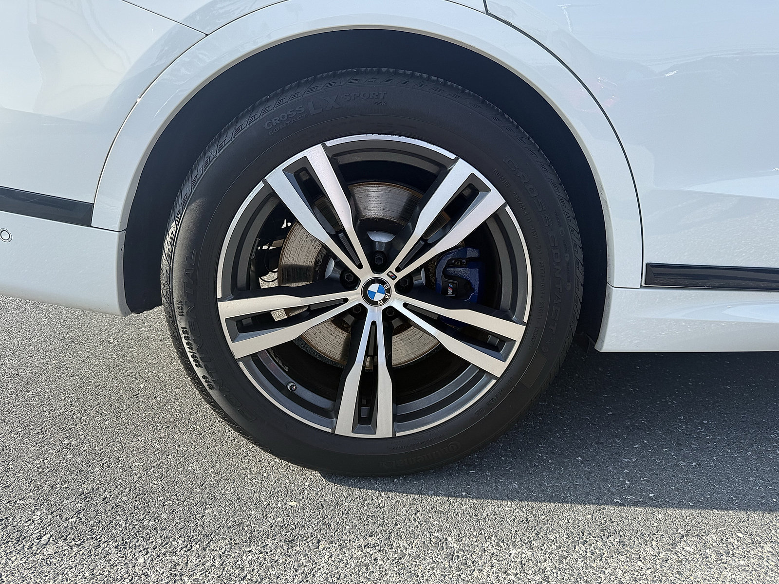 Used 2021 BMW X7 M50i AWD/4WD image 35
