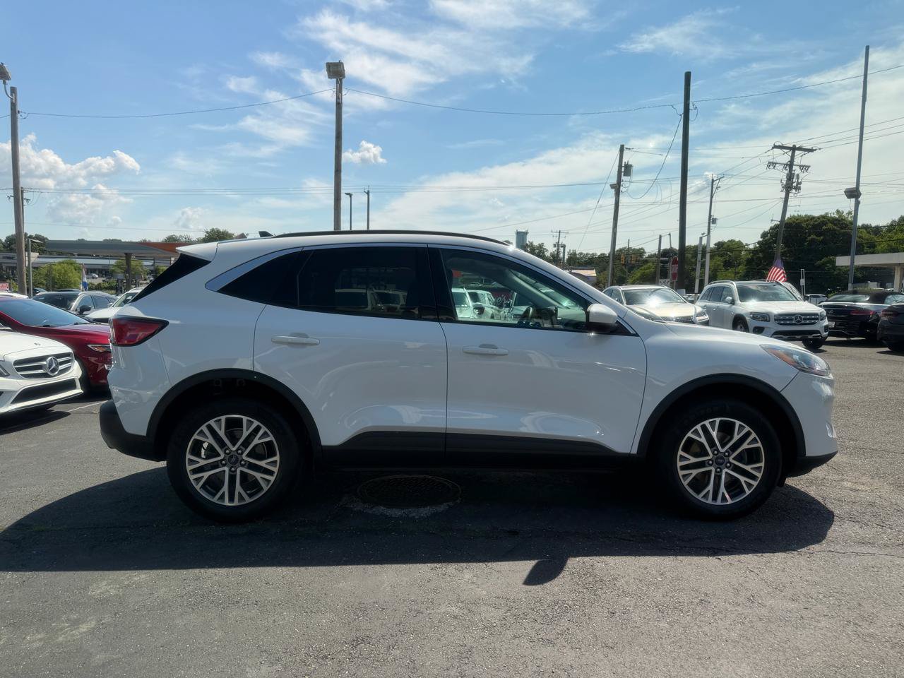 Used 2022 Ford Escape SEL AWD/4WD image 4