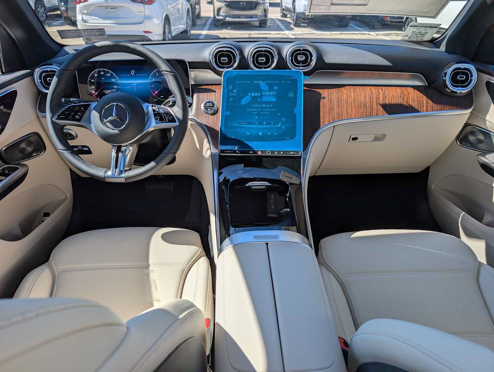 New 2027 Mercedes-Benz GLC 300 4MATIC image 12