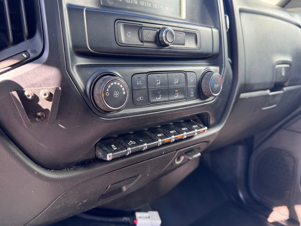 Used 2018 Chevrolet Silverado 3500 W/T w/ WT Convenience Package AWD/4WD image 26