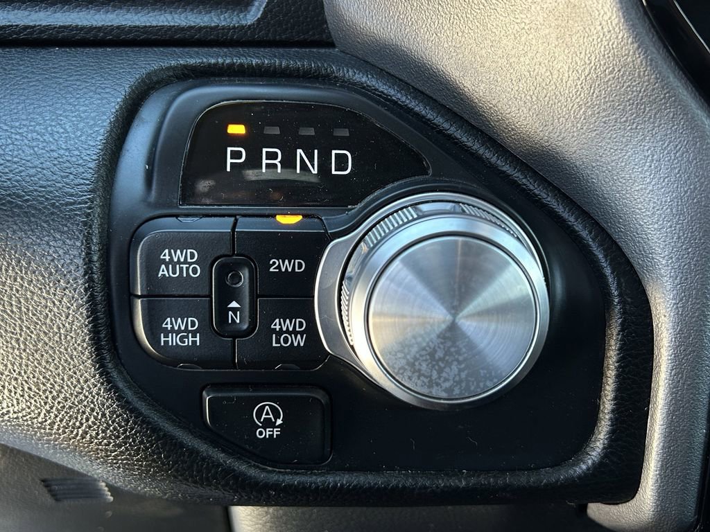 Used 2025 RAM 1500 Laramie AWD/4WD image 22