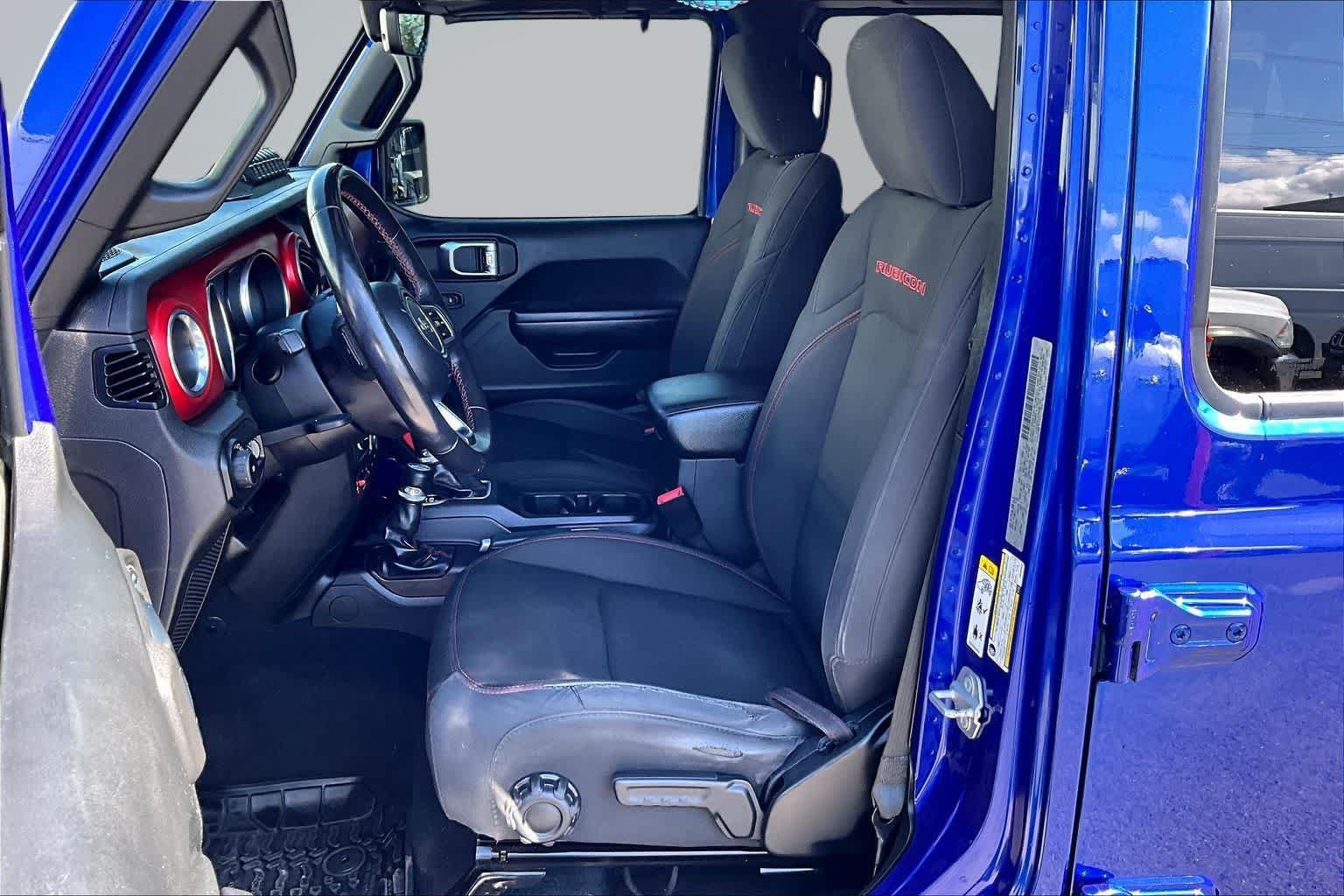 Used 2018 Jeep Wrangler Unlimited Rubicon AWD/4WD image 11