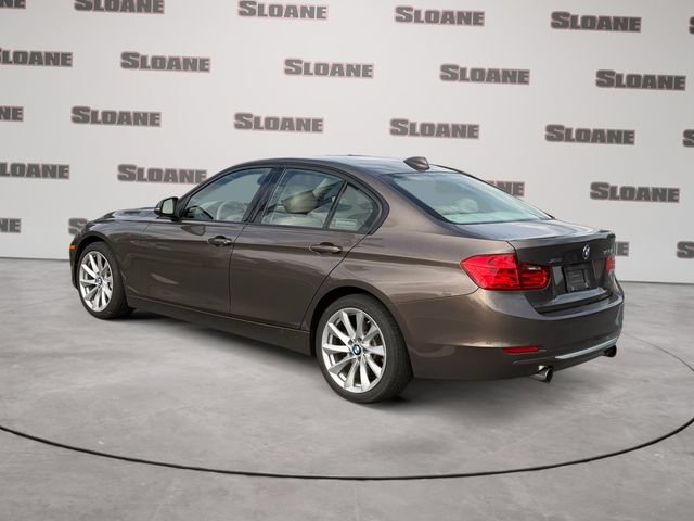 Used 2013 BMW 335i xDrive Sedan AWD/4WD image 3