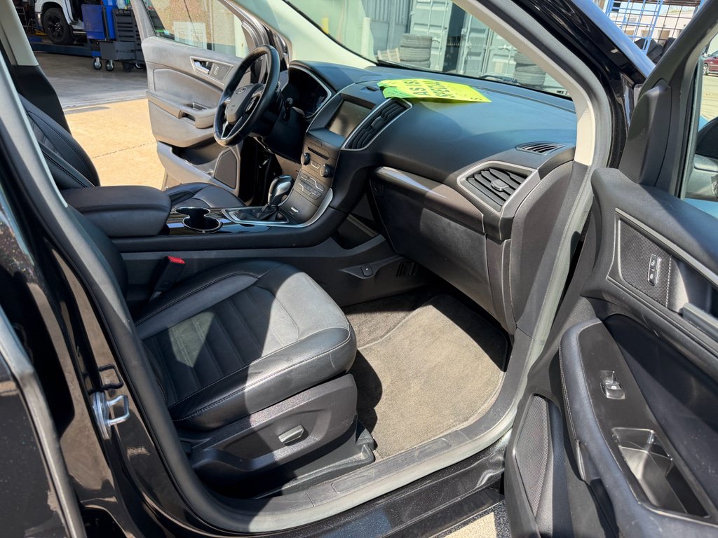 Used 2015 Ford Edge SEL w/ Equipment Group 201A AWD/4WD image 13