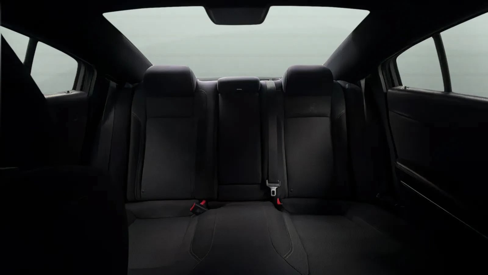 Used 2016 Dodge Charger SXT RWD image 19