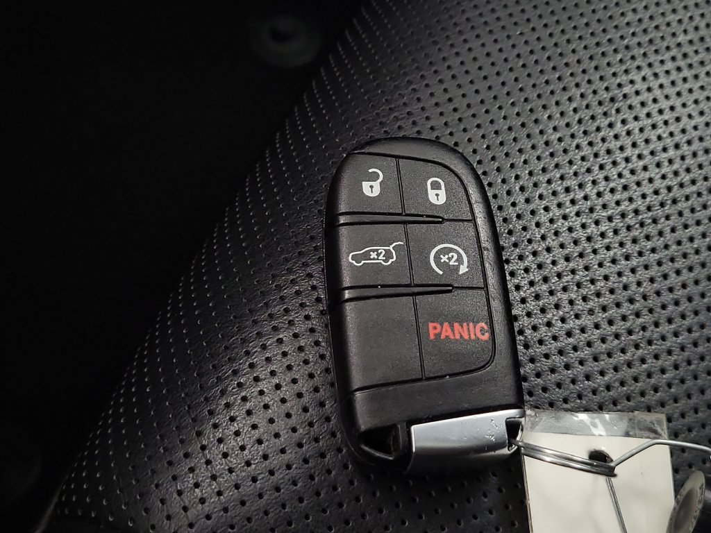 Used 2024 Dodge Durango GT RWD image 28