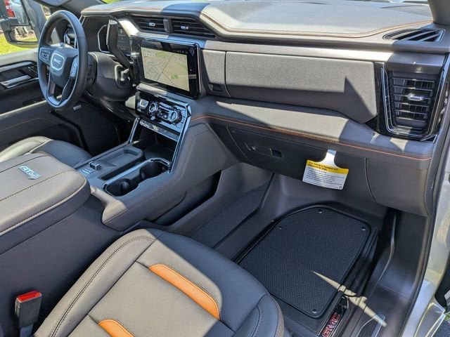 New 2026 GMC Sierra 2500 AT4 w/ AT4 Premium Plus Package AWD/4WD image 39
